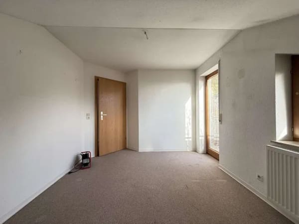 Immobilie in Fichtenberg - Gemütliche Doppelhaushälfte mit Einliegerwohnung in beliebter Lage von Fichtenberg - Bild 4