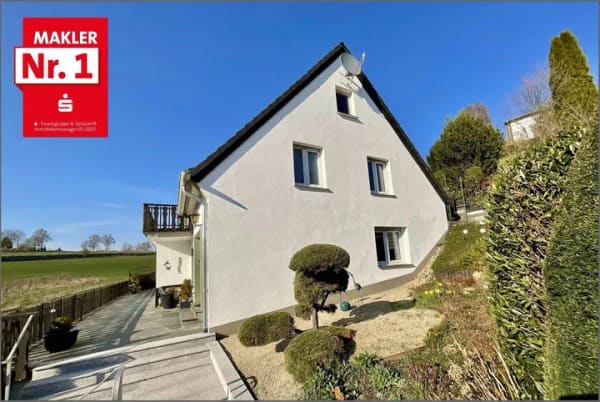 Immobilie in Warstein - Nah beieinander, und doch für sich - Ihr Zweifamilienhaus am Ortsrand von Mülheim - Bild 0