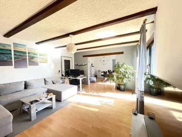 Immobilie in Sankt Wendel - GERÄUMIGES 1-2 Familienhaus 
für die GROSSE Familie 
oder 2 Generationen
in NATURNAHER Höhenlage. - Bild 1