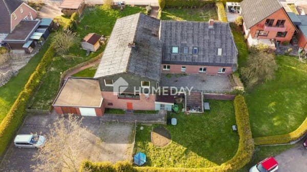 Immobilie in Ascheffel - Gepflegtes Mehrfamilienhaus mit 3 Wohneinheiten und zusätzlichem Potenzial - Bild 0