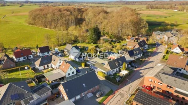 Immobilie in Ascheffel - Gepflegtes Mehrfamilienhaus mit 3 Wohneinheiten und zusätzlichem Potenzial - Bild 3