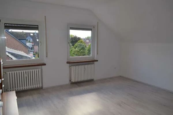 Immobilie in Kevelaer - 3-Zimmer-Dachgeschosswohnung in Kevelaer – großzügig und zentral gelegen - Bild 4