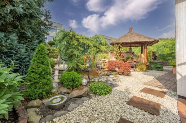Immobilie in Friedrichsdorf - Raumriese mit japanischem Garten - Einfamilienhaus mit viel Charme in Friedrichsdorf - Bild 0
