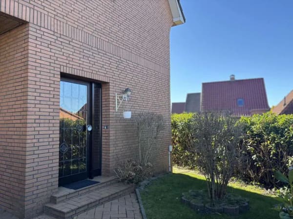 Immobilie in Esens - Zweifamilienhaus in Esens –
Leben, wo andere Urlaub machen! - Bild 2