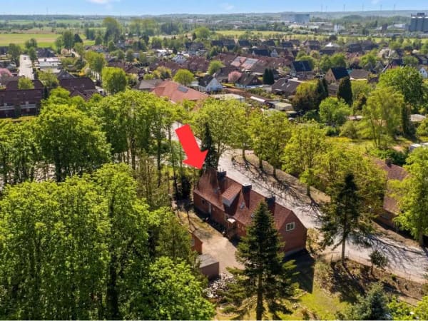 Immobilie in Oldenburg in Holstein - Platz für Ideen - Reihenendhaus mit Ausbau- und Gestaltungspotenzial - Bild 1
