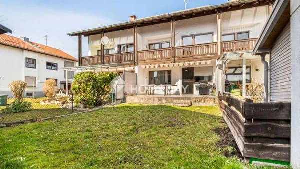 Immobilie in Kolbermoor - Familienglück auf 170 m² - Gepflegtes Reihenhaus mit Gartenidylle, 2 Bädern und tollem Grundriss - Bild 3