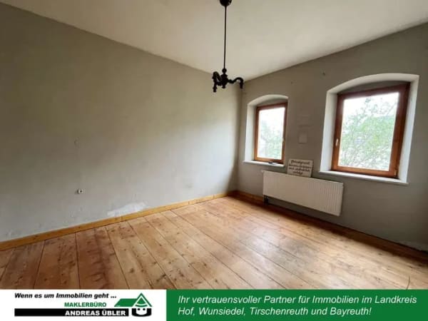 Immobilie in Wunsiedel - Stadthaus mit Seele & Herz: Stilvolle Renovierung trifft auf Altbau - Bild 3