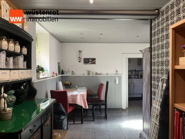 Immobilie in Nierstein - Gepflegtes Einfamilienhaus mit Innenhof & Balkon - Bild 3