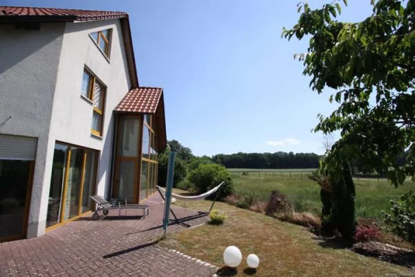 Immobilie in Wasbüttel - Feldrandlage - Beeindruckendes Einfamilienhaus mit Einliegerwohnung - Bild 3