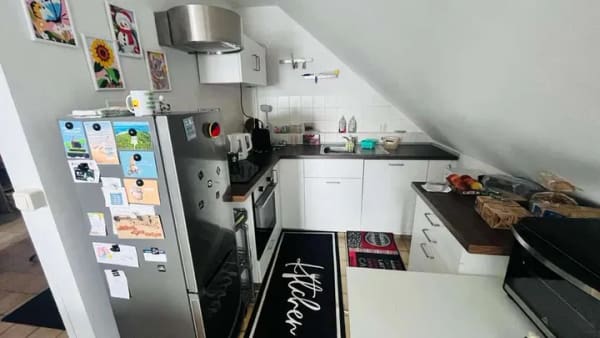 Immobilie in Langenbach - WOHNEN AUF ZWEI EBENEN!!! Helle 3,5-Zimmer-Maisonette-Eigentumswohnung mit Wohlfühlcharakter - Bild 2