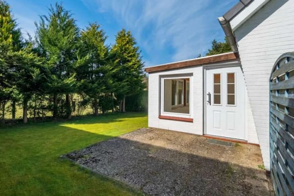 Immobilie in Stapel - Familiengerecht, naturnah, mitten in der Ferienregion: Einfamilienhaus mit Platz und Potenzial. - Bild 4