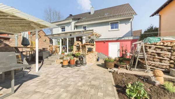 Immobilie in Ruppertsweiler - Exklusives wohnen mit viel Raum, Garten und Wintergarten in ruhiger Lage - Bild 2
