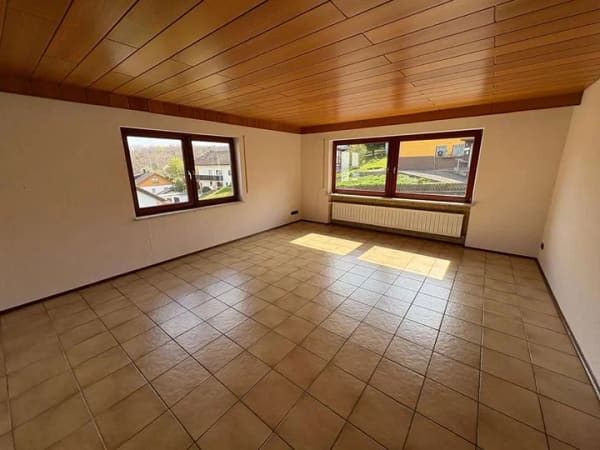Immobilie in Giengen an der Brenz - Gepflegtes Zweifamilienhaus in Hürben - Bild 4