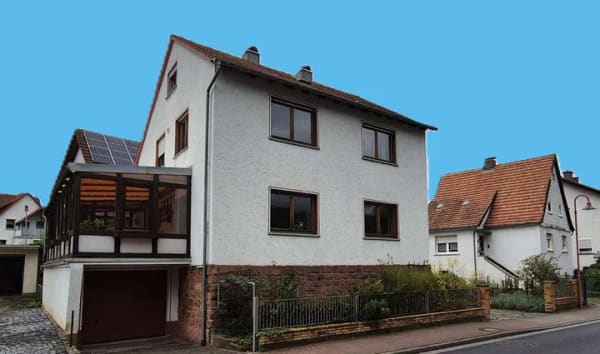 Immobilie in Biebergemünd - Geräumiges 6-Zimmer Haus in Biebergemünd - Bild 0