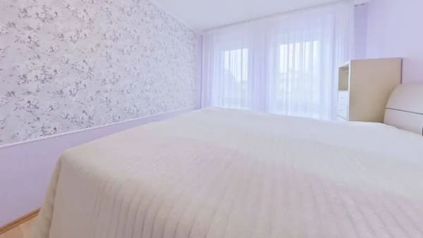 Immobilie in Großenlüder - Zweifamilienhaus mit ausbaufähigem Dachboden in Großenlüder - Bild 2