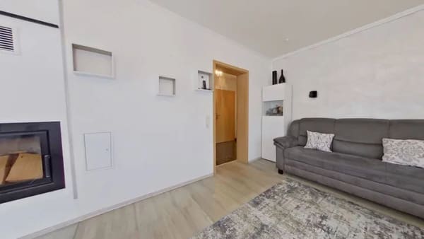 Immobilie in Großenlüder - Zweifamilienhaus mit ausbaufähigem Dachboden in Großenlüder - Bild 3