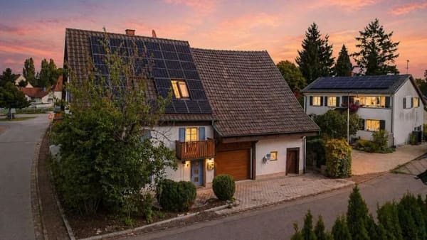 Immobilie in Mühlhausen-Ehingen - CHARME. GESCHICHTE. ZUHAUSE. Haus mit Geschichte in toller Hegau-Gemeinde.  - Bild 0