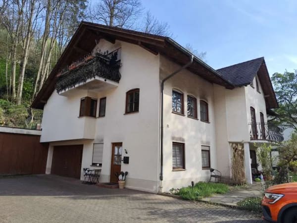 Immobilie in Radebeul - Mehrfamilien-/Generationenhaus mit großem Grundstück - Bild 0