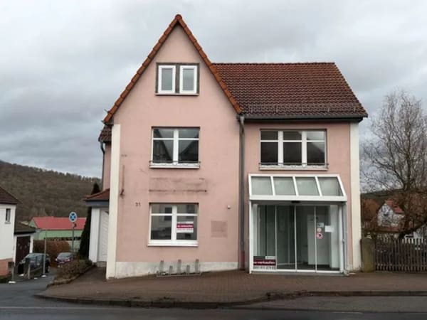Immobilie in Krayenberggemeinde - Wohn- und Geschäftshaus, Umnutzung zum Wohnen  genehmigt ! - Bild 2