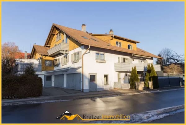 Immobilie in Betzigau - Charmante, lichtdurchflutete 4-Zi.-ETW mit Balkon und Garage in Betzigau - Bild 0