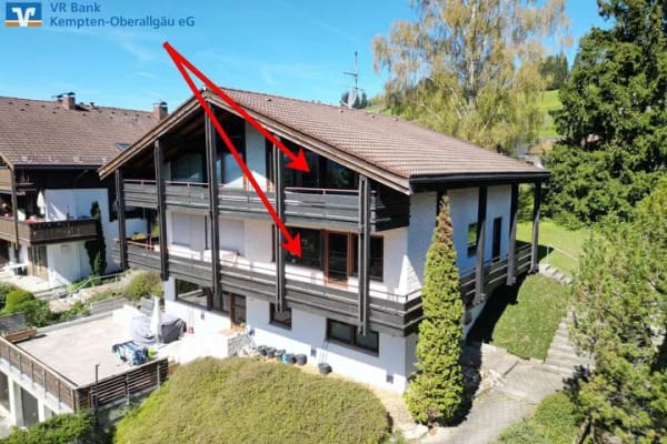 Immobilie in Rettenberg - Charmante 3-Zimmer-Maisonnette-Wohnung mit Garten und Bergblick - Bild 0