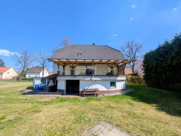 Immobilie in Bad Muskau - Mužakow - Gute Aussichten für Ihr künftiges Wohnen! Großes Wohnhaus in ruhiger Lage von Bad Muskau/Köbeln - Bild 3