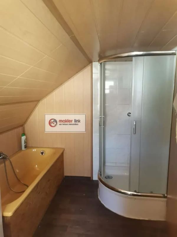 Immobilie in Trossingen - MFH -Kapitalanlage mit 3 Wohneinheiten u.  Stellplätzen - Bild 3