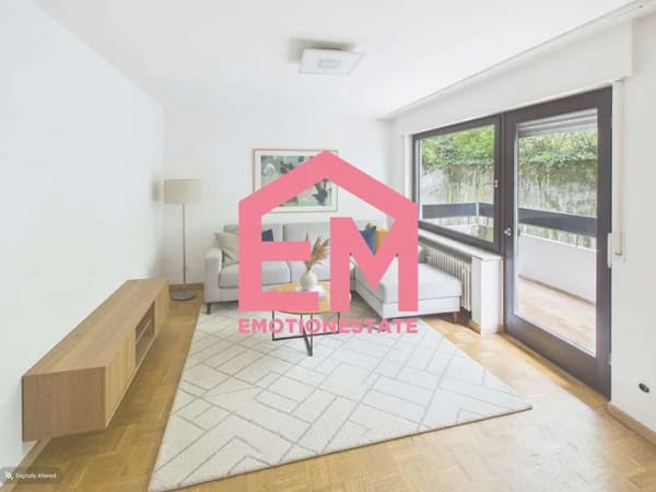 Immobilie in Stuttgart - Etagenwohnung mit Balkon - Bild 0