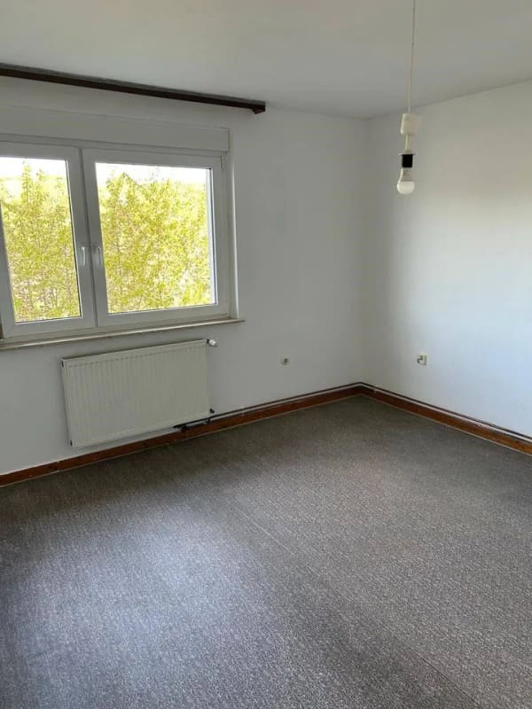 Immobilie in Bad Salzschlirf - Attraktives Einfamilienhaus mit Garten und Ausbaupotenzial in Bad Salzschlirf - Bild 4