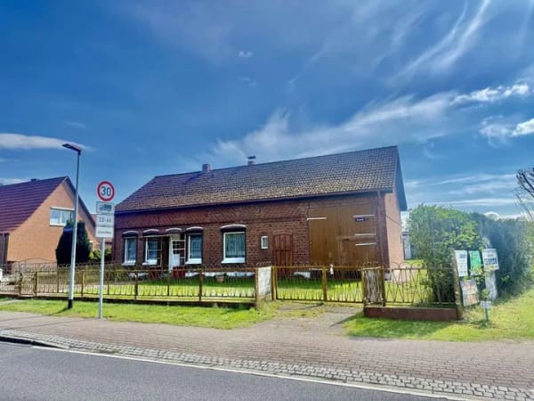 Immobilie in Malk Göhren - Ruhe. Weite. Möglichkeiten. | Dorfrandlage | Ausbau optional - Bild 0