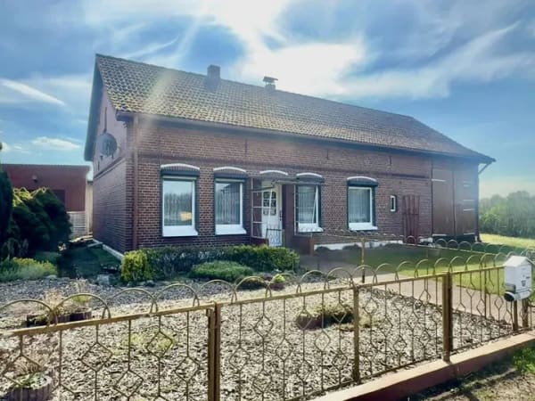 Immobilie in Malk Göhren - Ruhe. Weite. Möglichkeiten. | Dorfrandlage | Ausbau optional - Bild 1