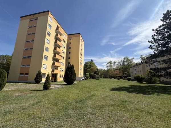 Immobilie in Hohenbrunn - Ruhige 3 ZKB in Ottobrunn, Wohnen im Grünen und doch stadtnah - Bild 3