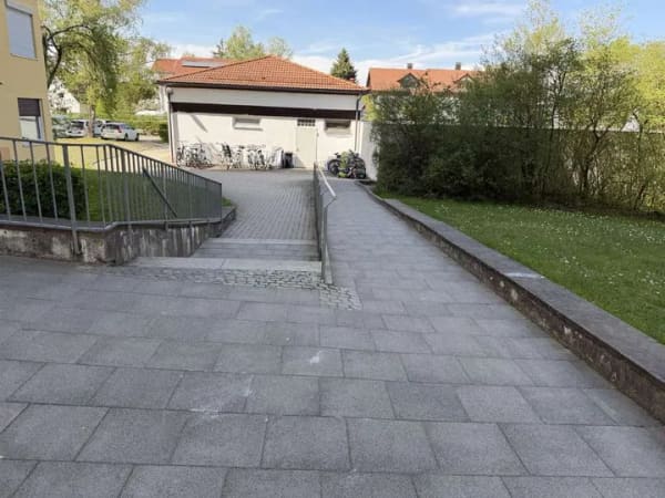 Immobilie in Hohenbrunn - Ruhige 3 ZKB in Ottobrunn, Wohnen im Grünen und doch stadtnah - Bild 4