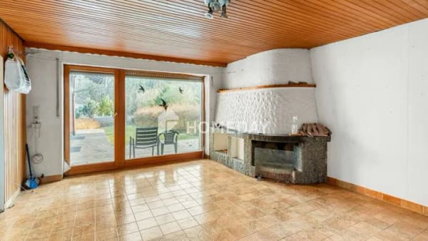 Immobilie in Nittenau - Entwicklungspotential: 4-Parteien Mehrfamilienhaus - Baugenehmigung für 8 Parteien vorliegend - Bild 3