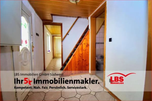 Immobilie in Bellheim - #EsIstInDir!LassEsRaus!
#atWork
#Gartenliebe 
#Ausbaureserve    #Scheuer    #klein"fein"mein - Bild 2
