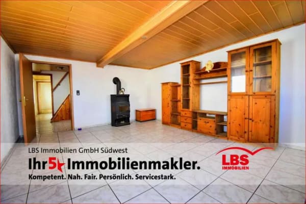 Immobilie in Bellheim - #EsIstInDir!LassEsRaus!
#atWork
#Gartenliebe 
#Ausbaureserve    #Scheuer    #klein"fein"mein - Bild 3