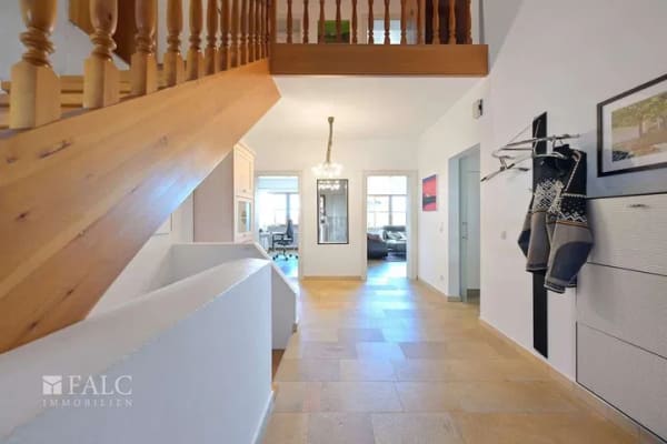 Immobilie in Kottgeisering - Exklusive Landhaus-Idylle mit unverbaubarem Blick ins Ampermoos - Bild 2