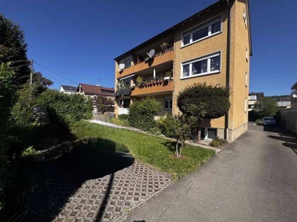 Immobilie in Korntal-Münchingen - Nicht verpassen! Anlage oder Selbstnutzung - 2-Zimmer-Wohnung mit Potenzial - Bild 1