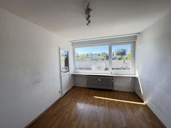 Immobilie in Korntal-Münchingen - Nicht verpassen! Anlage oder Selbstnutzung - 2-Zimmer-Wohnung mit Potenzial - Bild 4