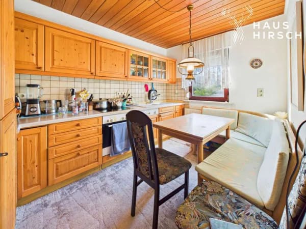 Immobilie in Karlsbad - Charmantes Reihenhaus mit Terrasse, Garage und viel Platz für die Familie - Bild 3