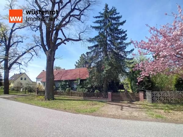 Immobilie in Ragow-Merz - Gemütlicher Bungalow mit Erweiterungspotenzial bei Beeskow zu verkaufen. Schauen Sie vorbei... - Bild 0