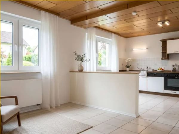 Immobilie in Kronau - Einfamilienhaus mit großem Grundstück und Ausbaupotential - Bild 3