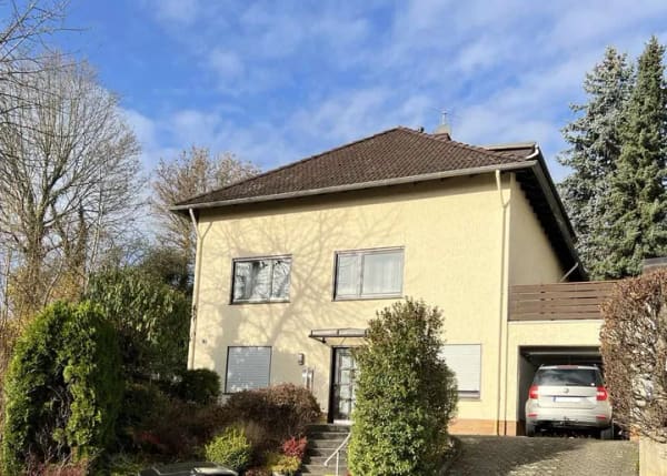 Immobilie in Vallendar - Freistehendes 2-Familienhaus m. Loggia, Terrasse, Garten, Garage u. Stellpl - Bild 2