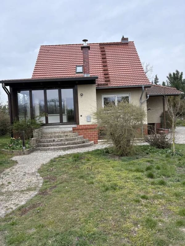 Immobilie in Lübben (Spreewald) - Bezugsfertiges Einfamilienhaus mit Wintergarten, Kamin & Doppelgarage - sofort verfügbar - Bild 0