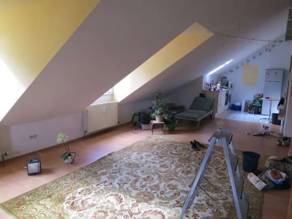 Immobilie in Obersulm - Helle 1,5-Zimmer-Wohnung im Altbau mit Galerie, EBK & Stellplatz in ruhiger Lage - Bild 3