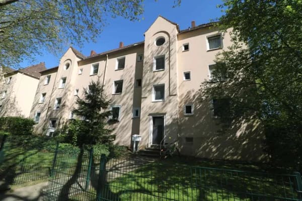 Immobilie in Hattingen - Perfekt für Familien -Schöne und geräumige 4,5-Zimmer Eigentumswohnung in ruhiger Wohngegend - Bild 0