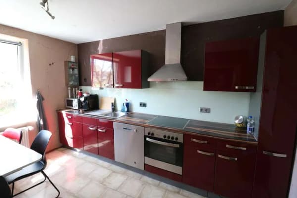 Immobilie in Hattingen - Perfekt für Familien -Schöne und geräumige 4,5-Zimmer Eigentumswohnung in ruhiger Wohngegend - Bild 2