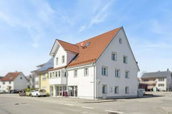 Immobilie in Mittelbiberach - Renditestarkes Mehrfamilienhaus mit Gewerbeeinheit in Mittelbiberach - Bild 0