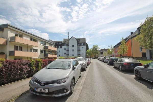 Immobilie in Wetter (Ruhr) - 3-Zimmer-Eigentumswohnung mit Garage in beliebter Lage im Herzen von Wetter-Wengern - Bild 2