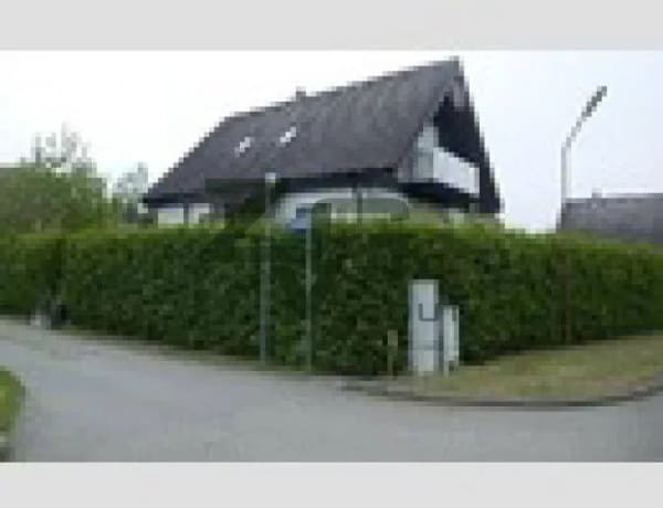 Immobilie in Arendsee (Altmark) - Einfamilienhaus nebst Garage - provisionsfrei - Bild 1